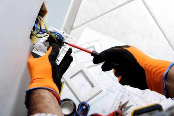 Best Commercial Electrical Services  in Pemberwick, CT